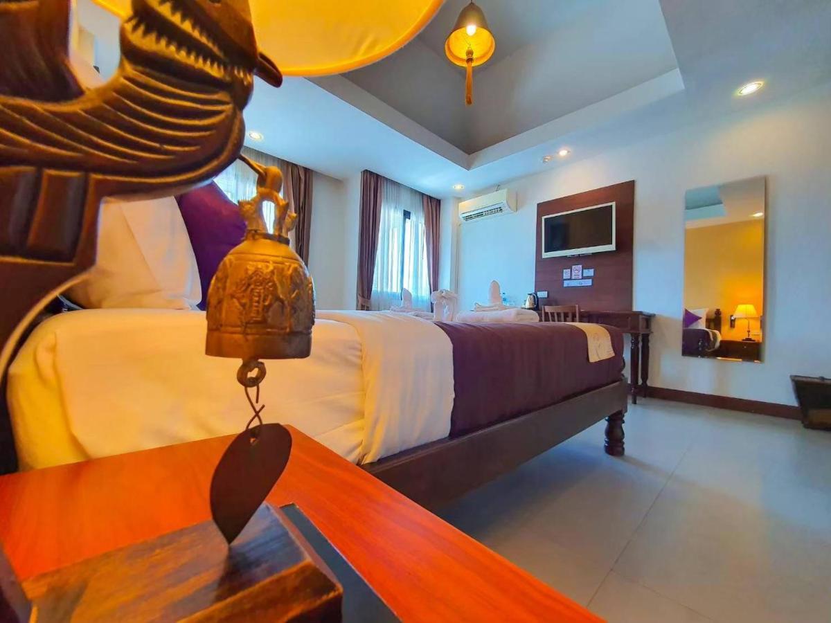 Goldenbell Hotel Chiangmai Чиангмай Экстерьер фото